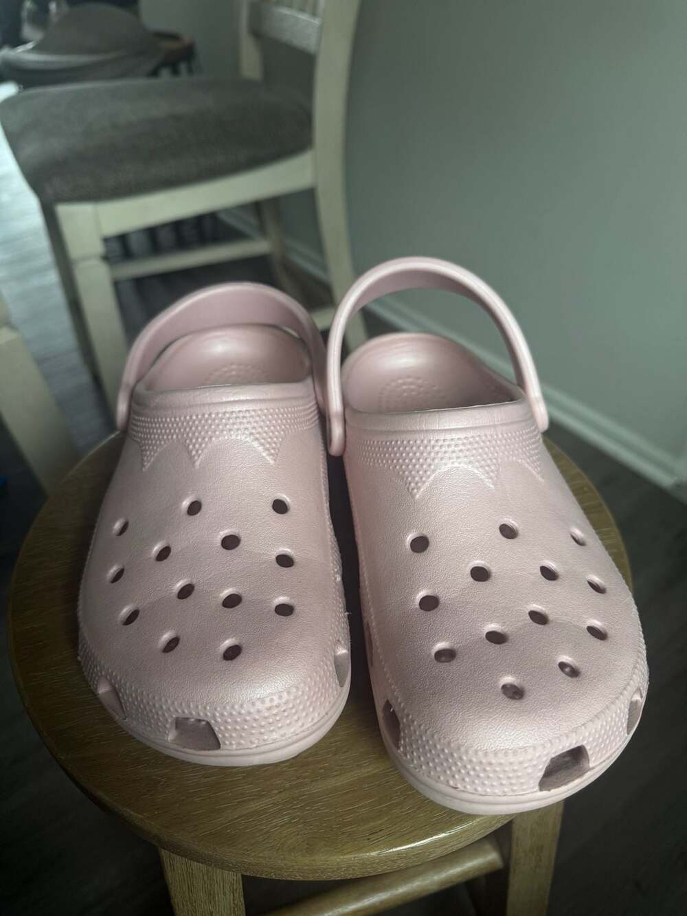 Crocs Classic Shimmer Clog Size W8 Pink Clay